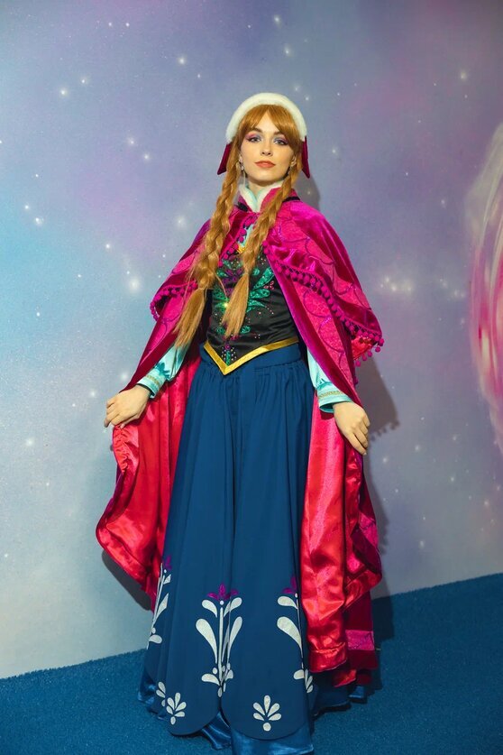 Анна из мультфильма "Холодное сердце"