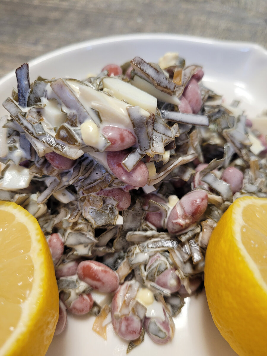 Фото автора.Готовый салат с морской капустой.