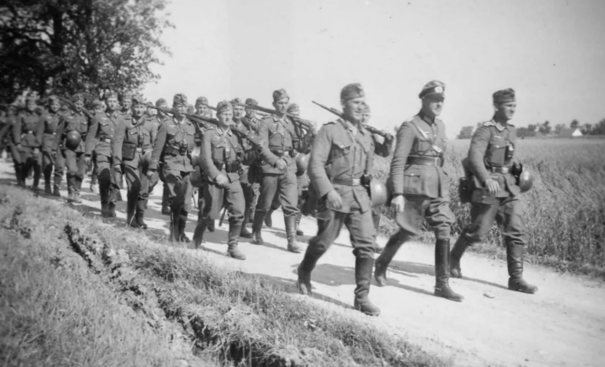 7 пехотная дивизия вермахта. 45 Пехотная дивизия вермахта в Брестской крепости. 45-Я пехотная дивизия (Вермахт). 45-Я пехотная дивизия Германия. Командир 45 пехотная дивизия вермахта в Брестской крепости.
