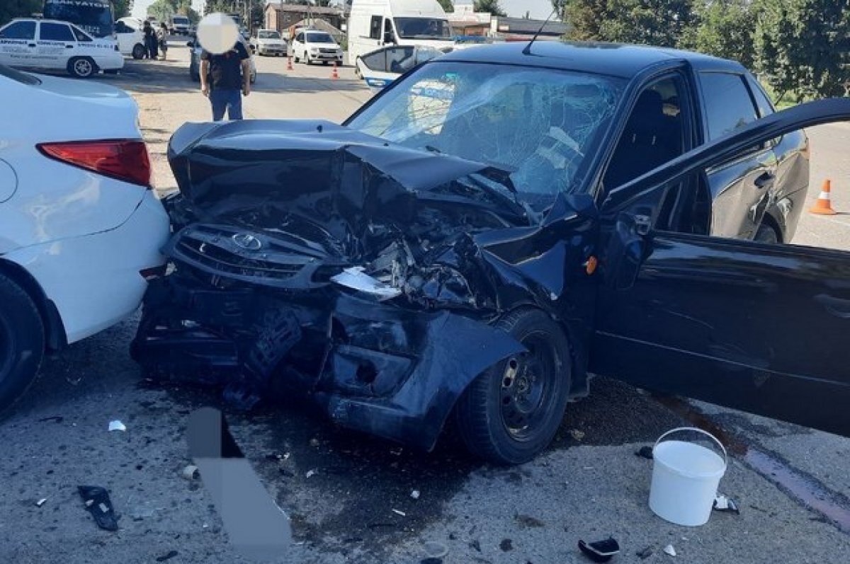    Водитель BMW на Ставрополье устроил аварию, в которой пострадал подросток