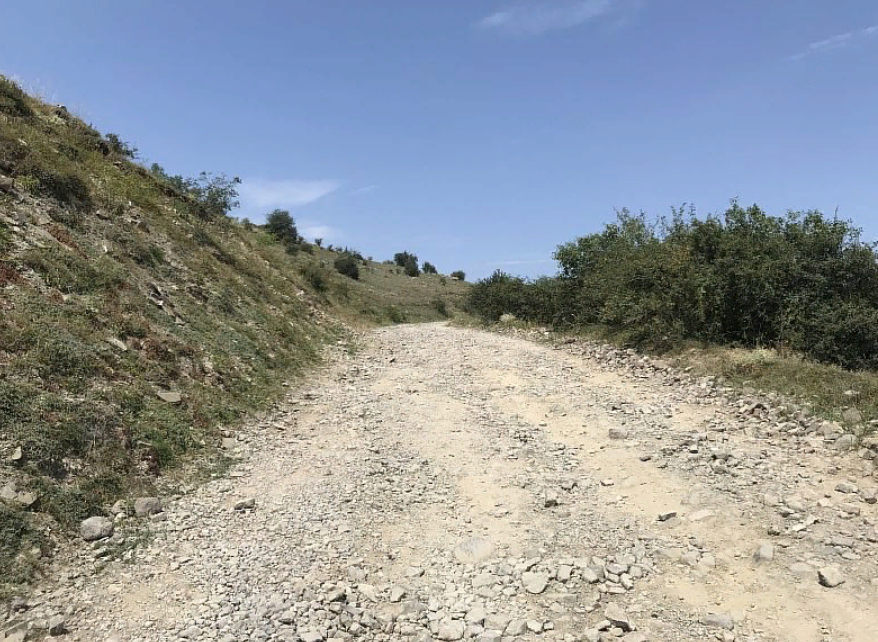 Вот по такой дороге нужно было проехать последние 3 км. 