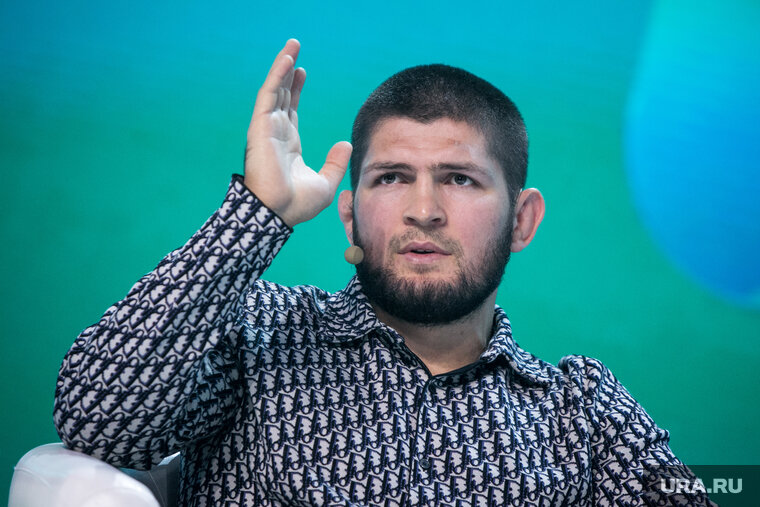    Хабиб Нурмагомедов отказался тренировать Илона Маска перед поединком против Марка Цукерберга