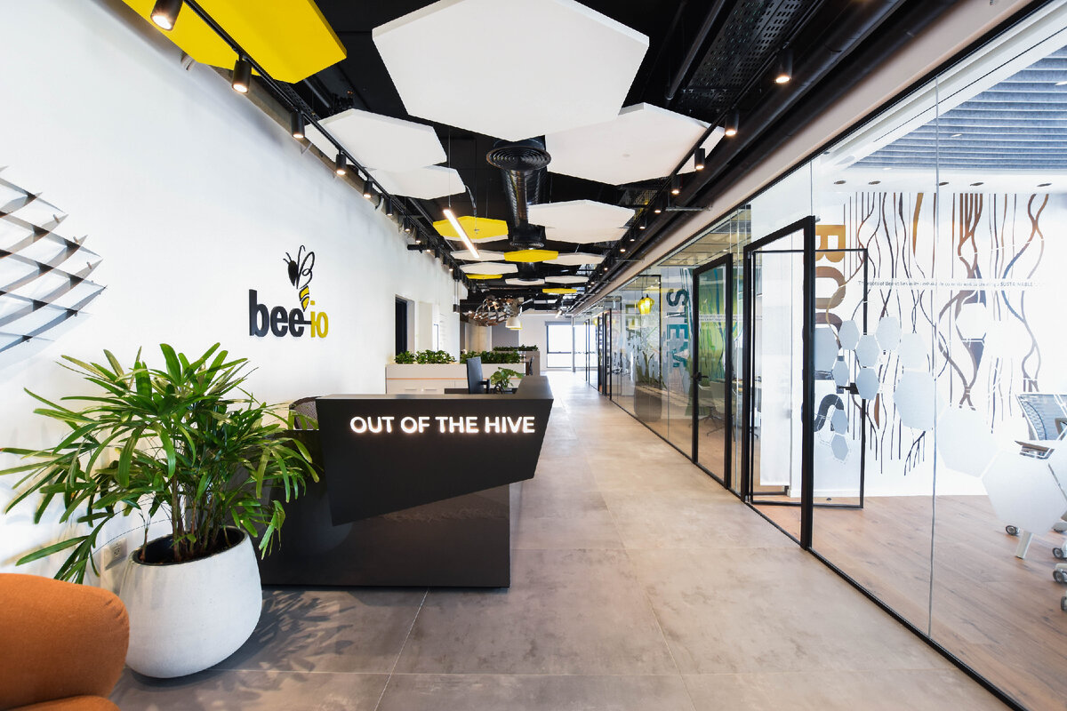 https://bee-io.com/