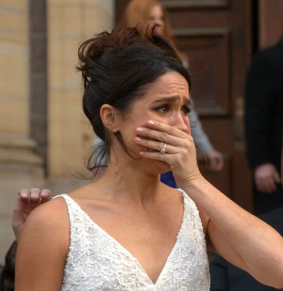 Рыдающая Меган:)