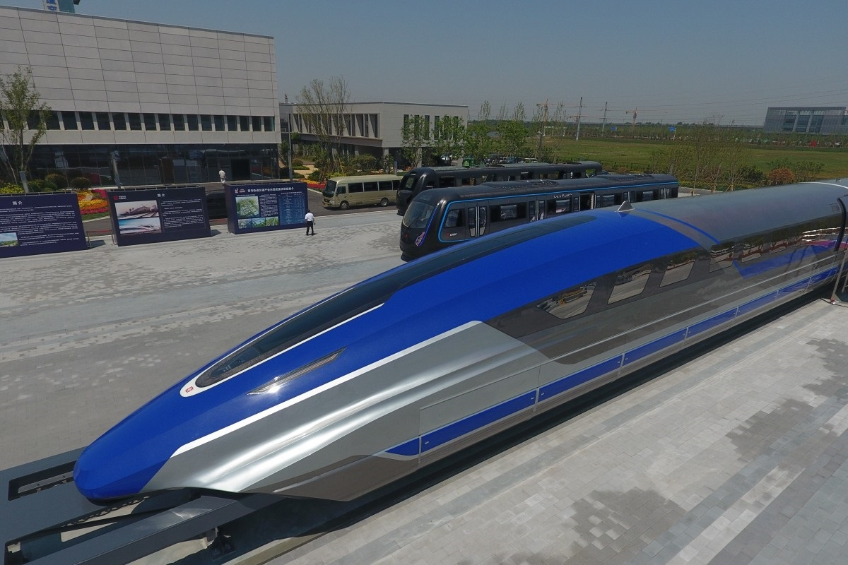Самые новые поезда. Маглев Китай. Скоростной поезд Маглев. Маглев 600 км ч. Скоростной поезд Маглев в Китае.