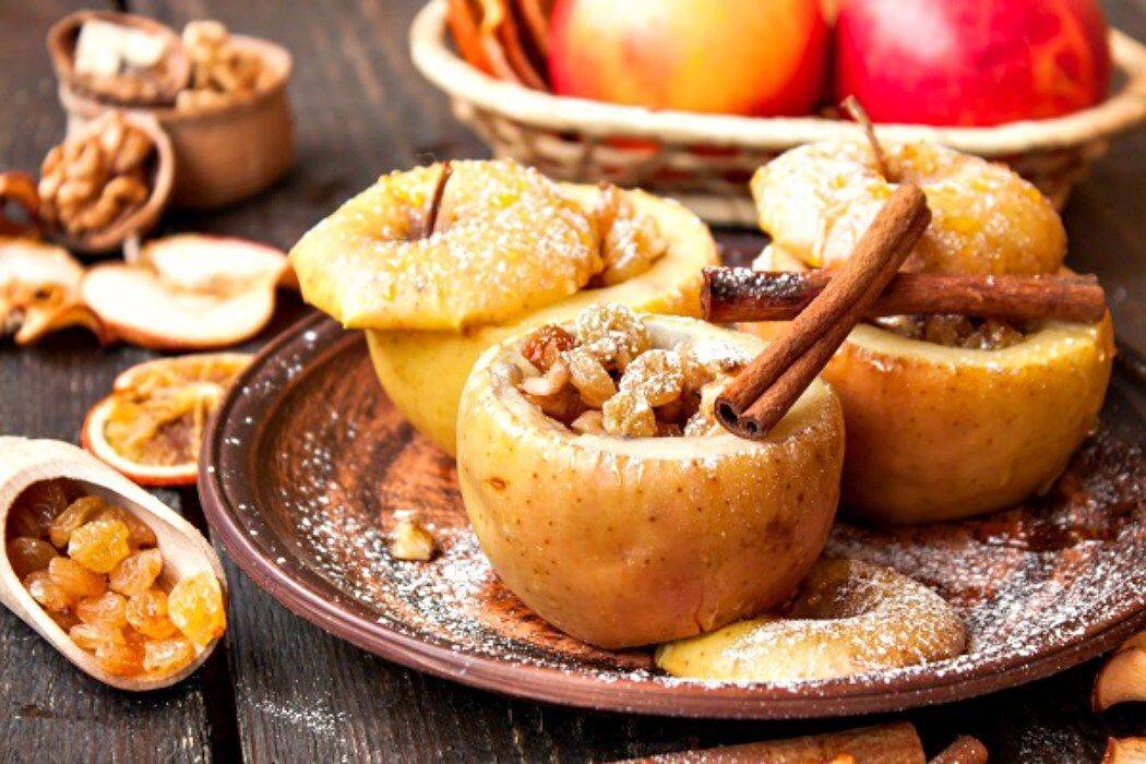 Простые рецепты печеного. Печеные яблоки. Печёные яблоки в духовке. Печеные яблоки с медом. Запеченные яблоки с корицей.