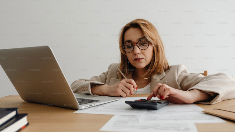     Налоги любят счет. unsplash.com