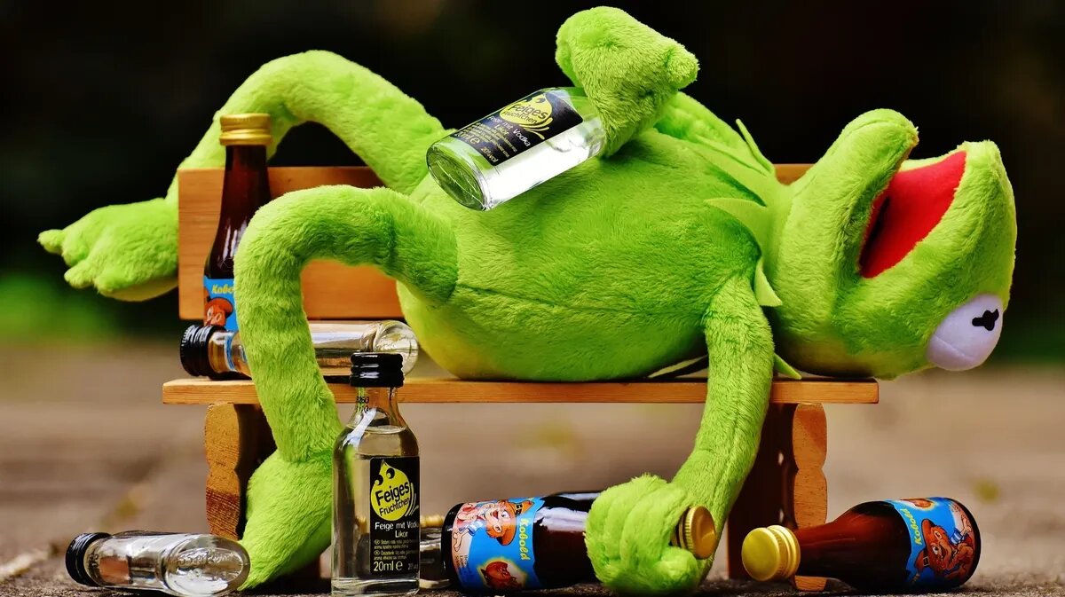 Утро после вечеринки бывает тяжелым. Фото: pxhere.com