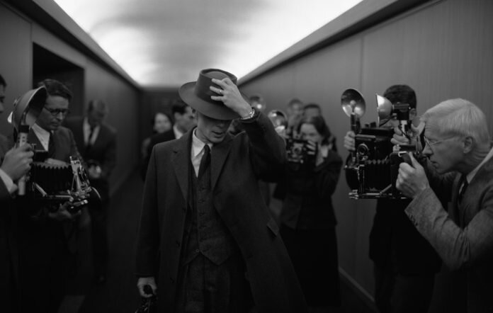 Киллиан Мерфи в роли Дж. Роберта Оппенгеймера в фильме «Оппенгеймер» ПРЕДОСТАВЛЕНО: Universal