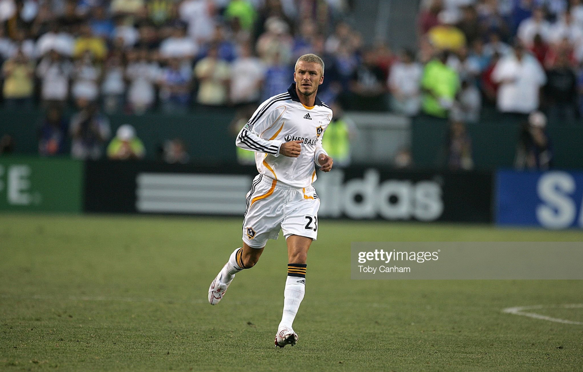 "Beckham is going to Hollywood to be a part-time actor" - президент "Реала" Роман Кальдерон в январе 2007-го