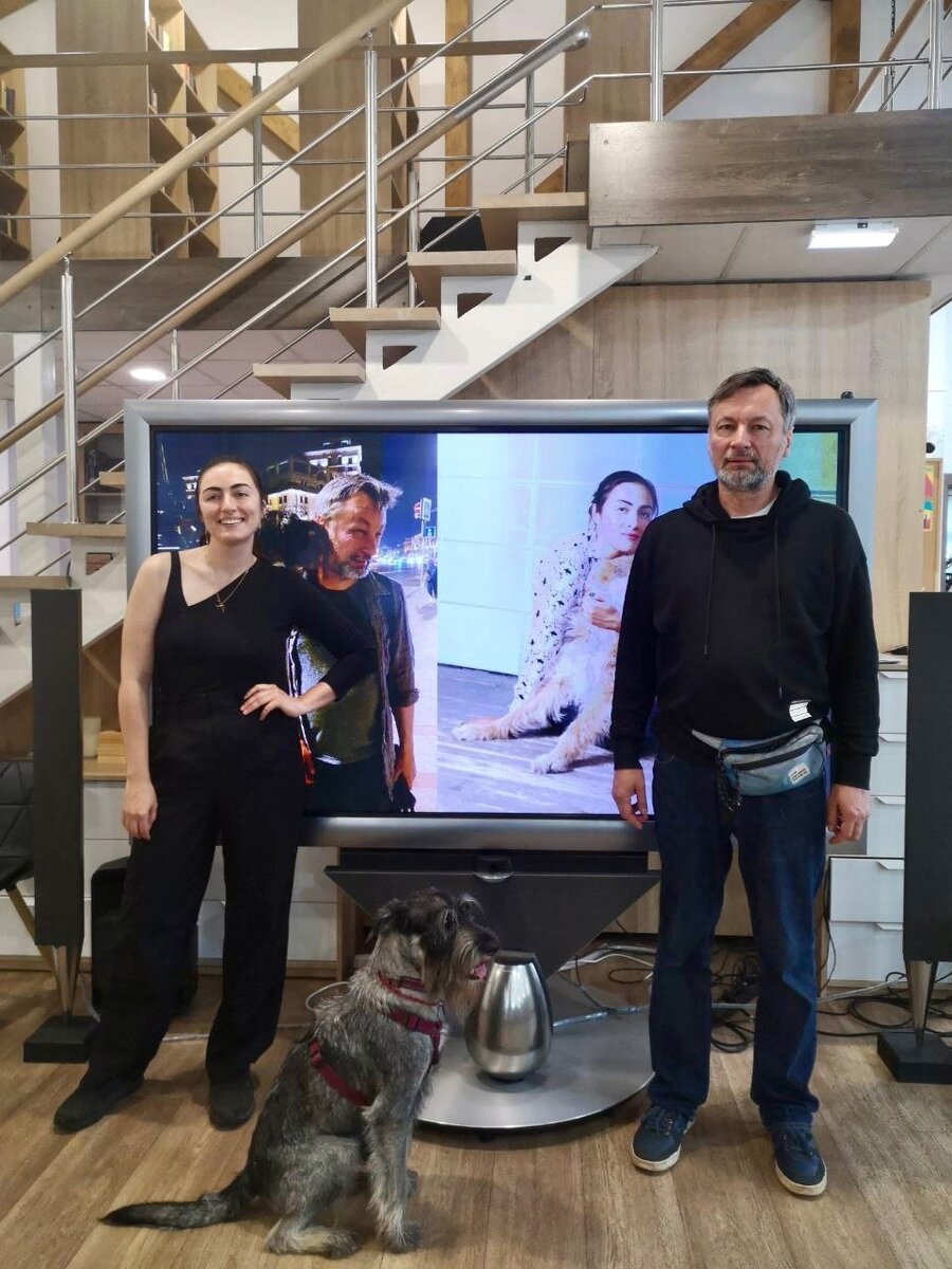 Научный руководитель лаборатории канистерапии Татьяна Хозиева и управляющий администратор лаборатории Рубен Макаров