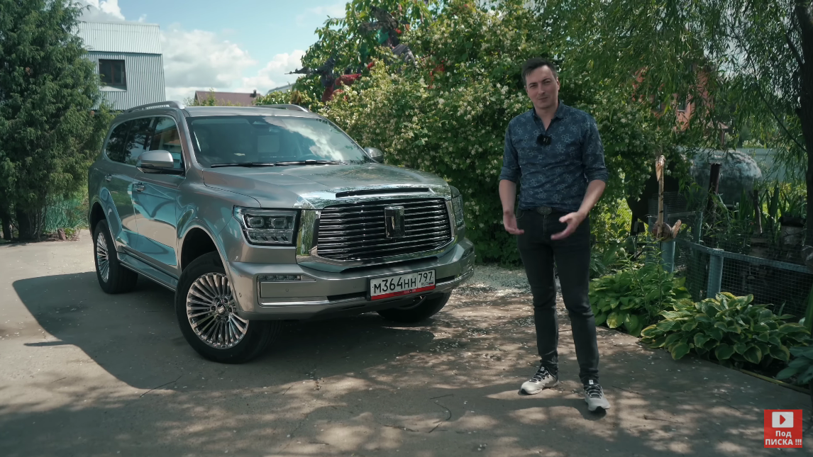 Tank — бренд китайской компании Great Wall Motor, под которым выпускают брутальные модели с высокой проходимостью. В Поднебесной «Танки» производят с 2020 года и уже продали более 200 000 машин.