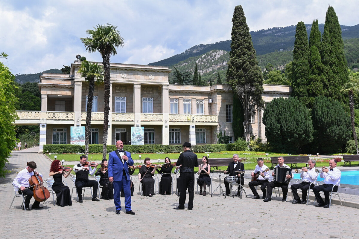 Концерт в Никитском ботаническом саду // Фото со страницы Крымской государственной филармонии в ВКонтакте