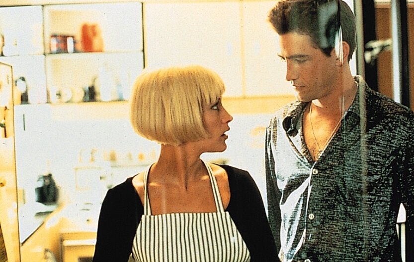 патриция аркетт 1990. прощай прошлое картинки. патри́сия арке́тт в молодости. мужчина думает о любимой женщине. прощай любовница.