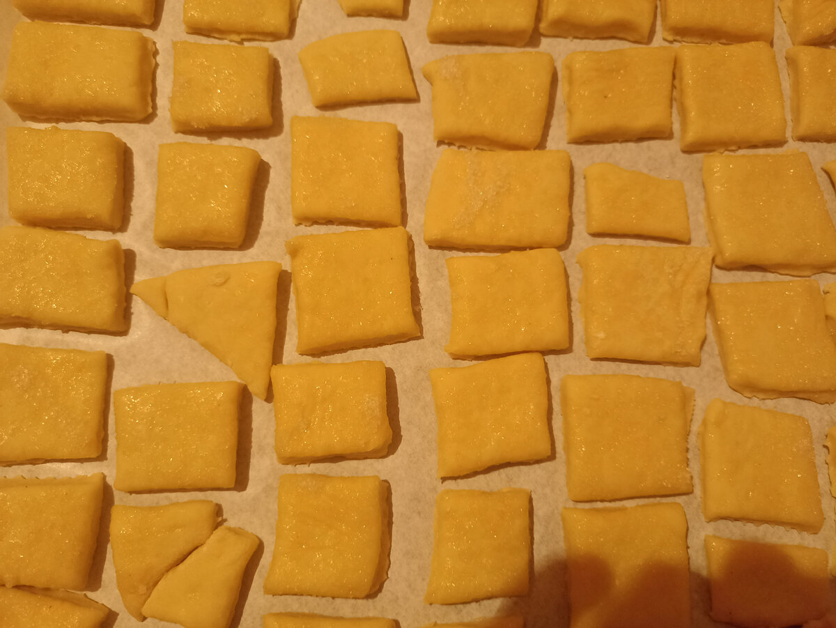 Разложили на противень