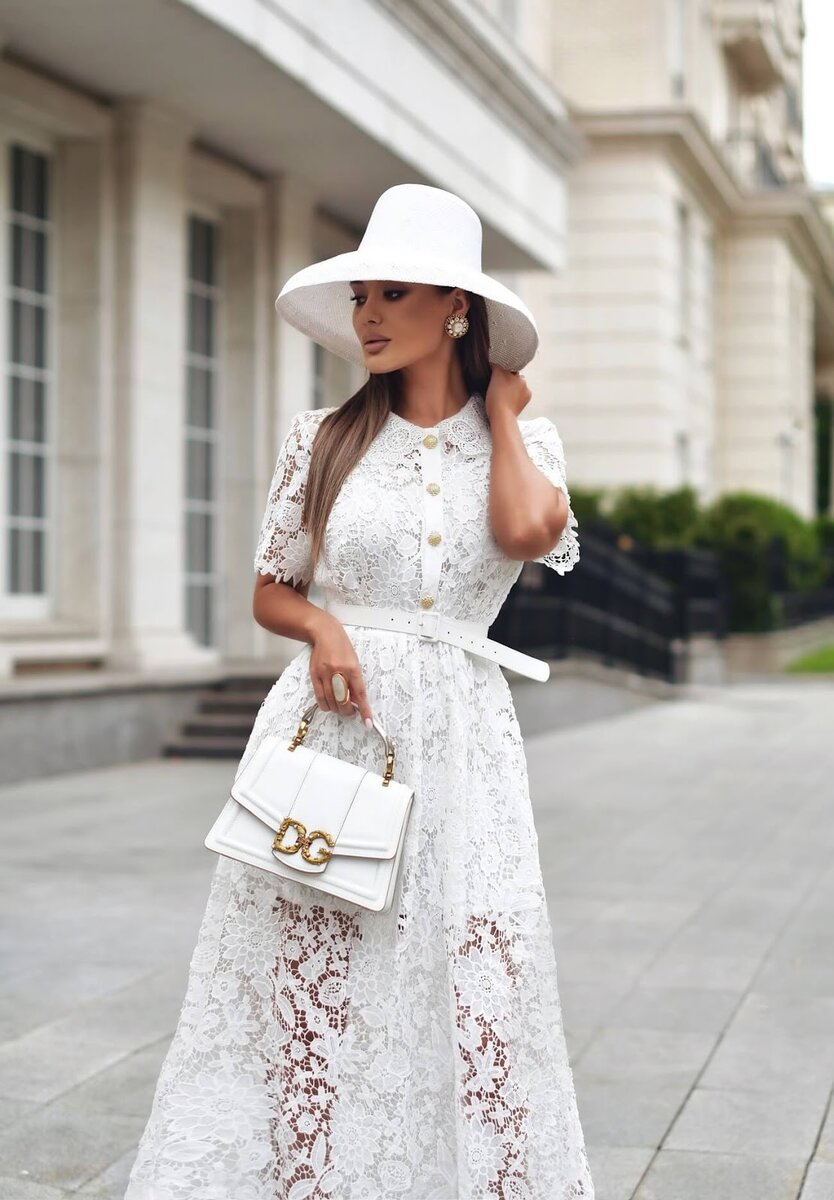 Волшебные кружевные платья всегда привлекают внимание, поскольку придают невероятную женственность и красоту.-13