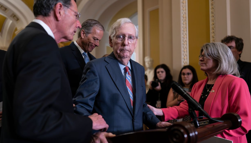 Митч Макконнелл