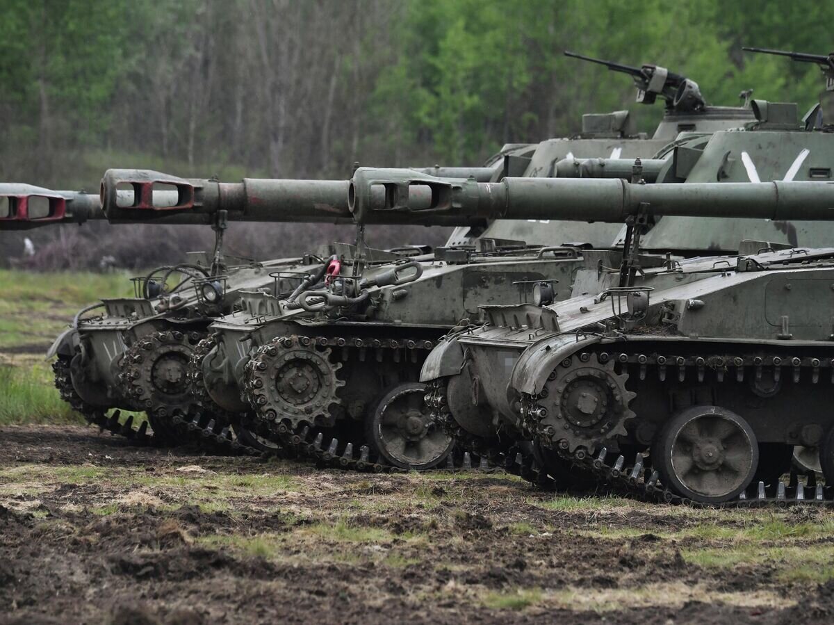    Самоходные артиллерийские установки 2С3 "Акация"© РИА Новости / РИА Новости