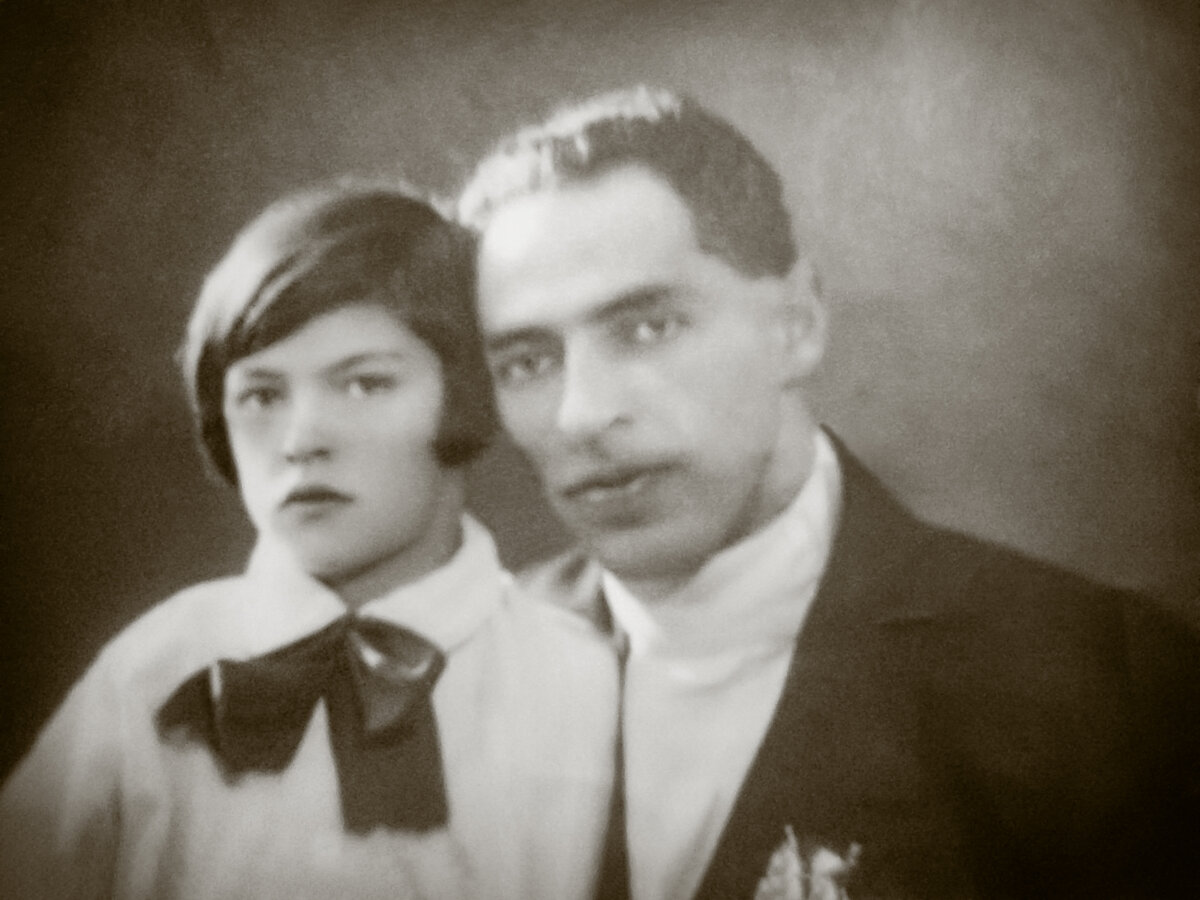 Я.Л. Аскольдов с дочерью Евгенией 1932 г. Семейный архив. Источник: https://ru.wikipedia.org/