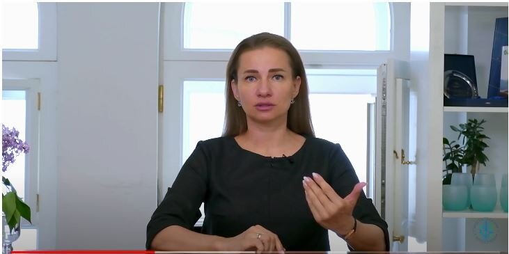 На фото автор Дзен-канала, Ирина Князева, карьерный консультант №1 по мнению ведущего отраслевого сервиса HRTIME