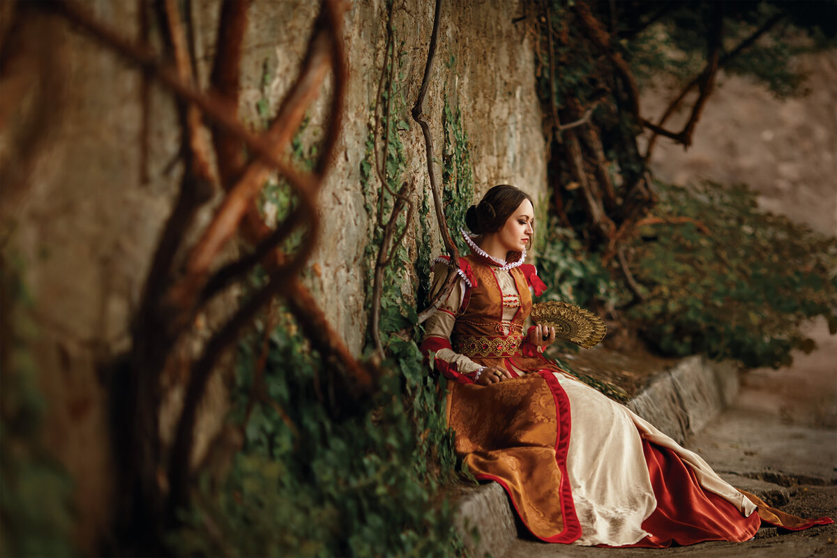 Фандом - Assassin's Creed Персонаж - Cristina Vespucci / Кристина Веспуччи
Косплеер - Анами https://vk.com/anamiexl
Фотограф: Jay https://vk.com/jayniferC