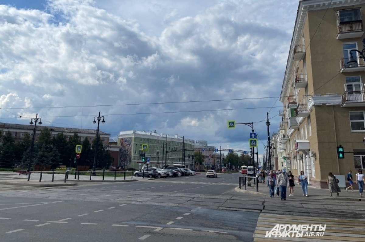    В Перми заставляют убирать с Компроса все киоски с кофе и мороженым