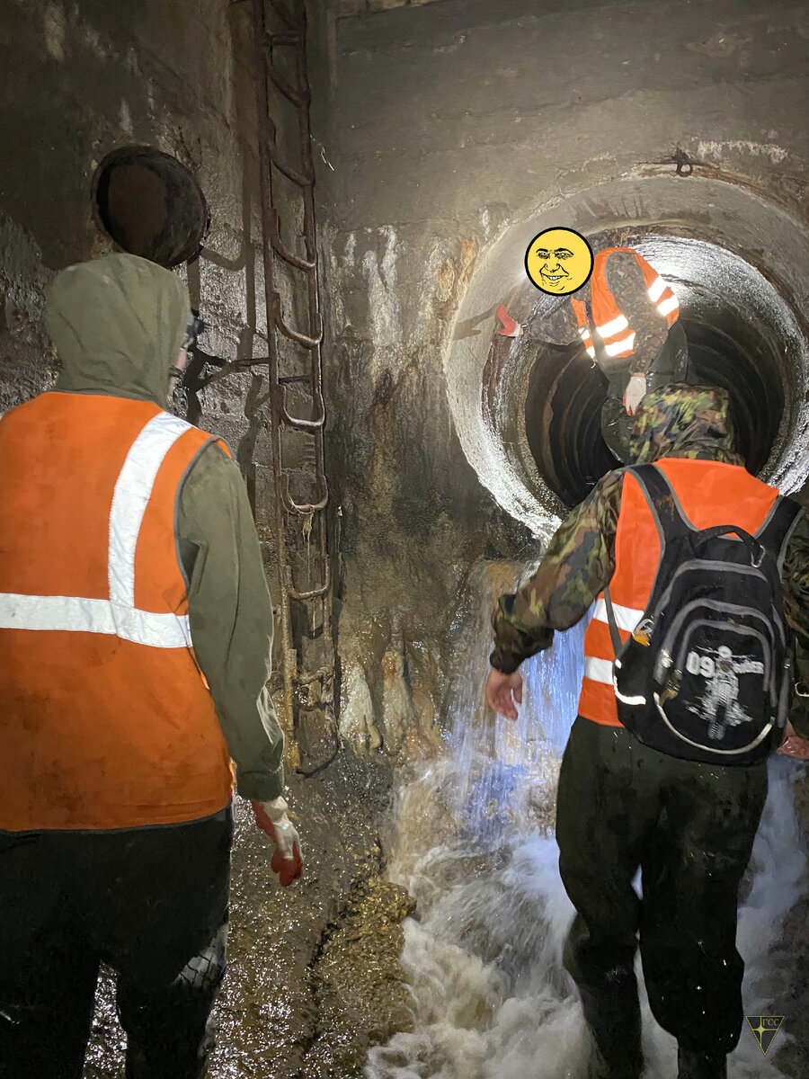 После Чуры мы ощутили, что есть ещё порох в пороховницах и ягоды в ягодицах. И отчего бы не посетить коллектор некоего ручья или скромной речки?-21