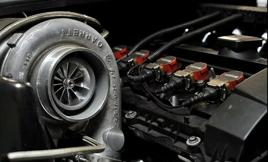 Мотор с турбиной