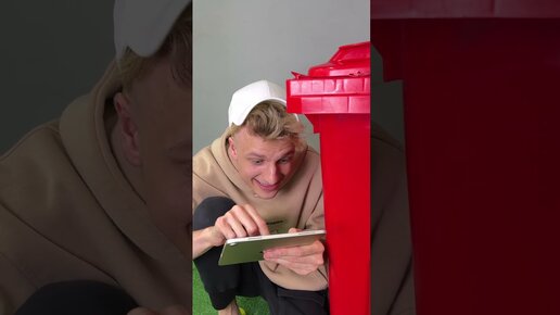 Вильям Бруно | Бруно пранканул ребят планшетом😂 | Дзен