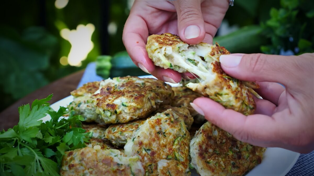 Кабачки на сковороде.