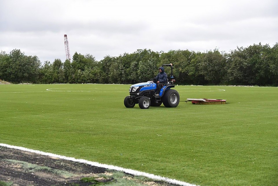    В Мурманске завершаются работы на стадионе спорткомплекса «Авангард». Фото: Администрация города Мурманска