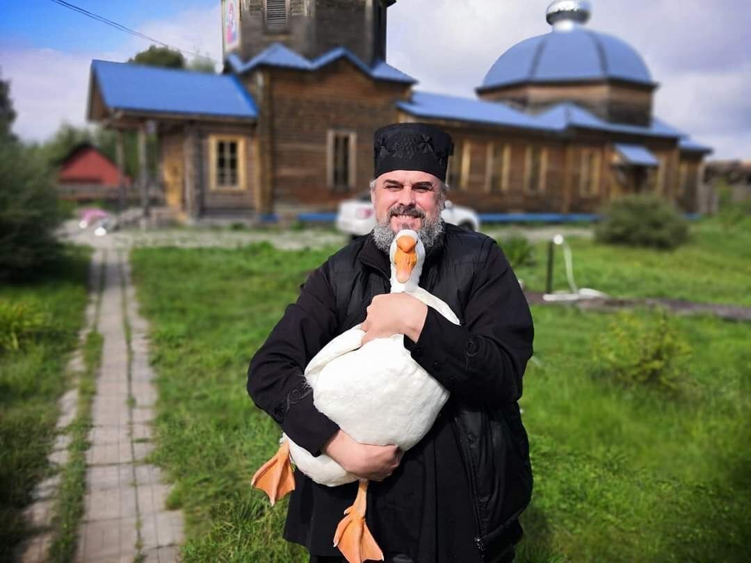 Торт священнику на день Святого духа