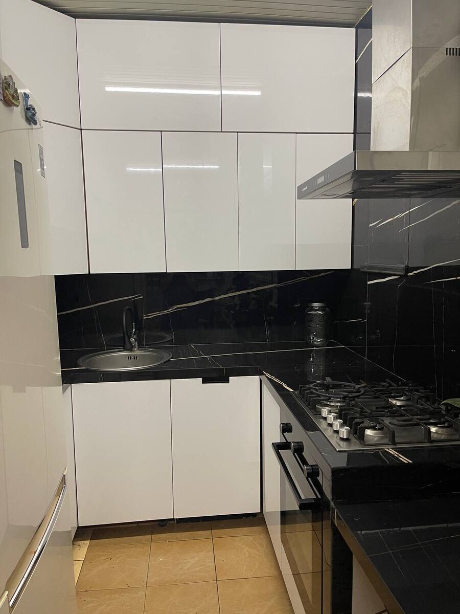 посудомойка и холодильник