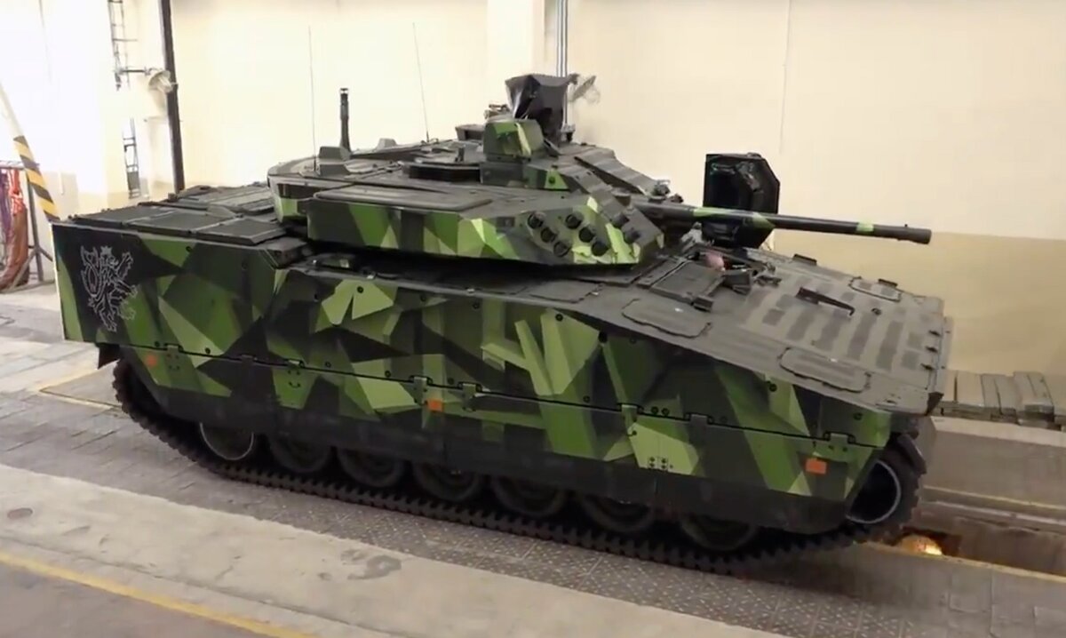 шведский БМП-CV-90.  фото: картинки  яндекса.