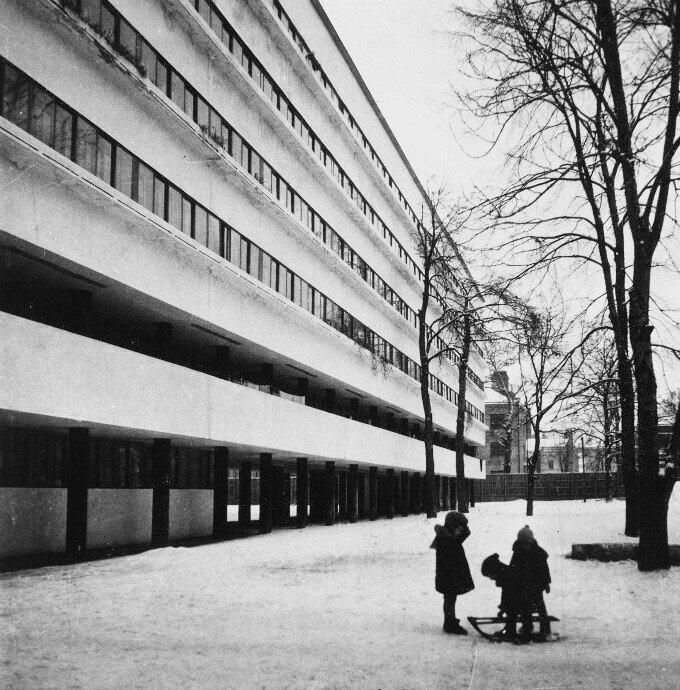 Дом Наркомфина в 1930-х гг. Фото из открытых источников интернет