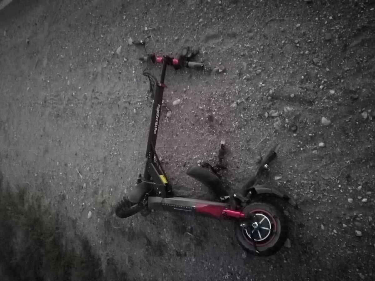    Двое подростков на электросамокате погибли под Соль-Илецком в жутком ДТП   Белов Михаил Александрович