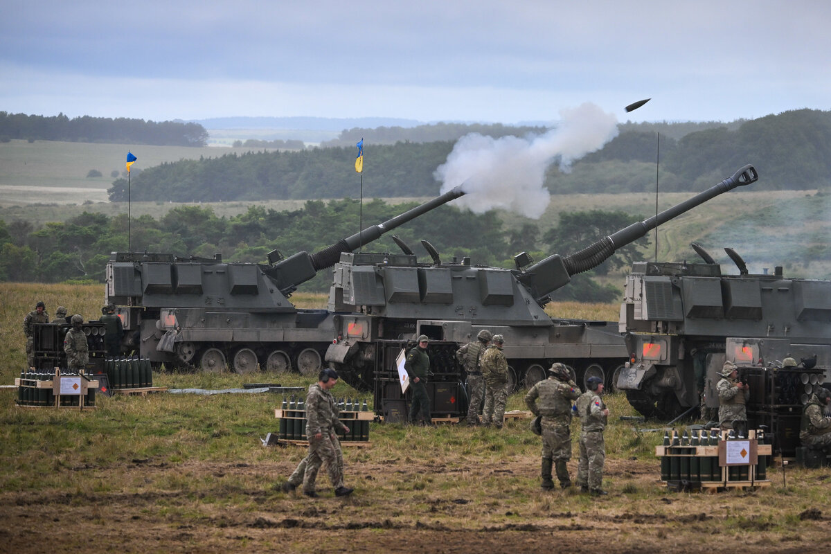     Украинские военные в Великобритании, 27 июля 2023 / Gettyimages.ru / Finnbarr Webster