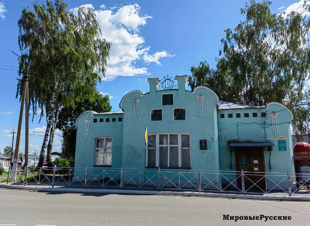 Удивительный домик на ул. Володарского 9