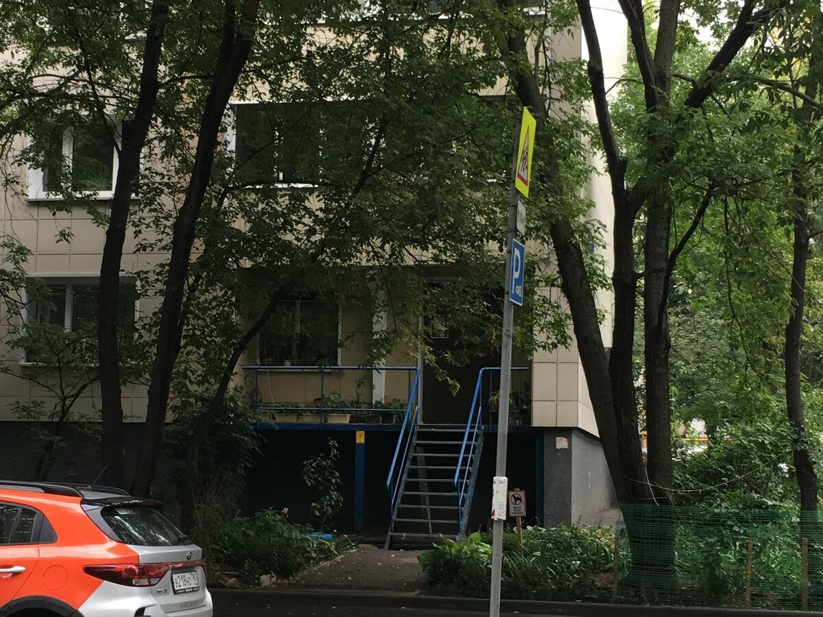 Сфотографировано автором поста в Москве