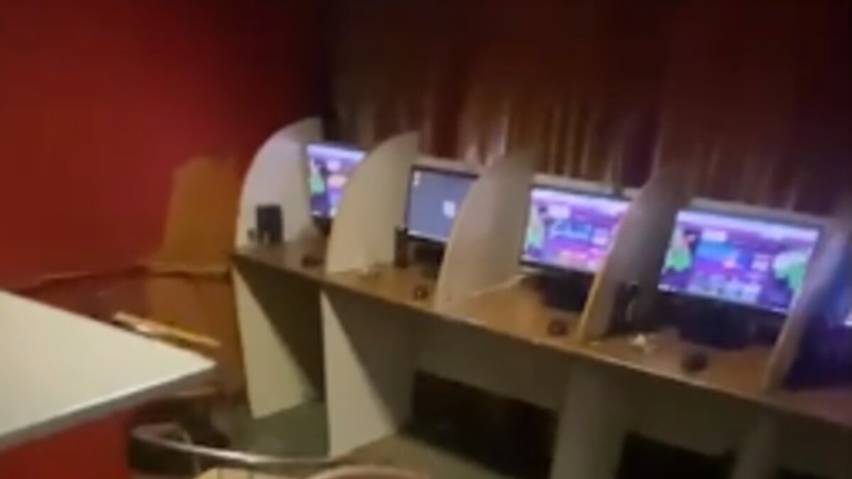     В центре Норильска нашли очередной игорный клуб.