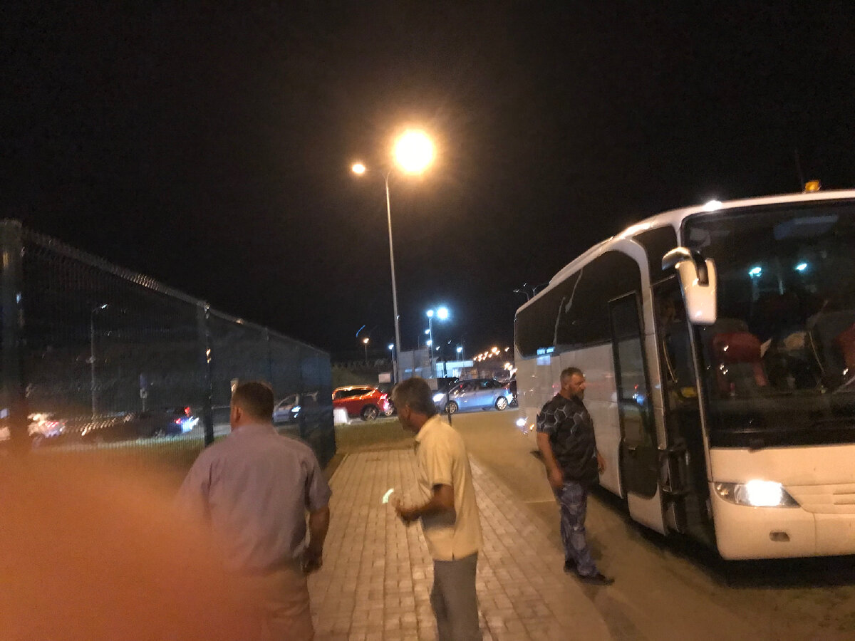Дорога в Краснодар. У Крымского моста 