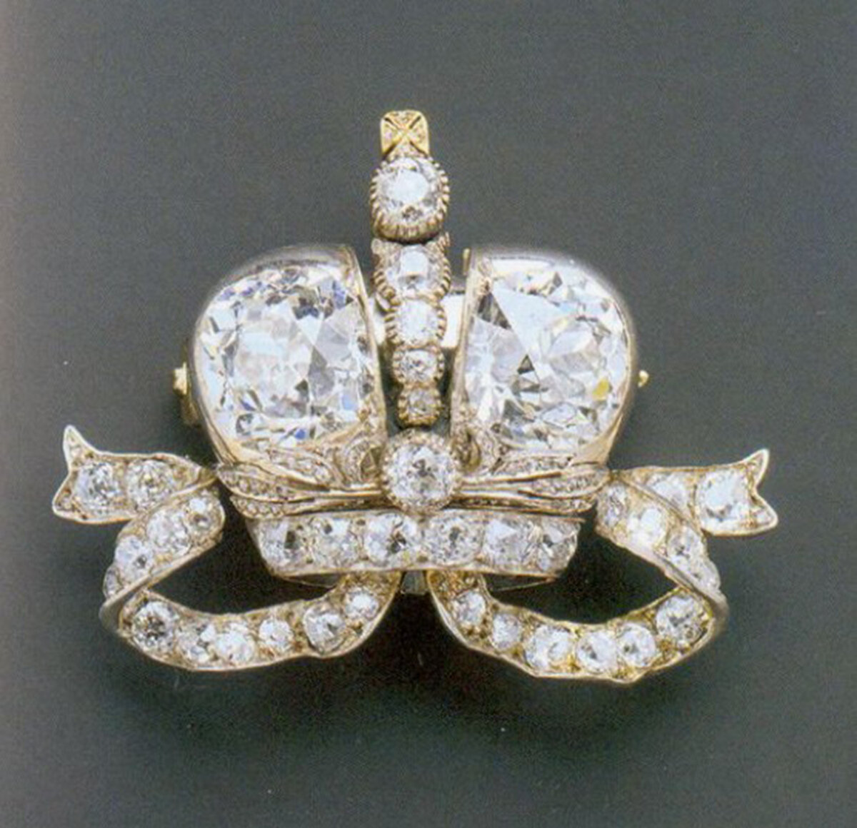 Royal jewel