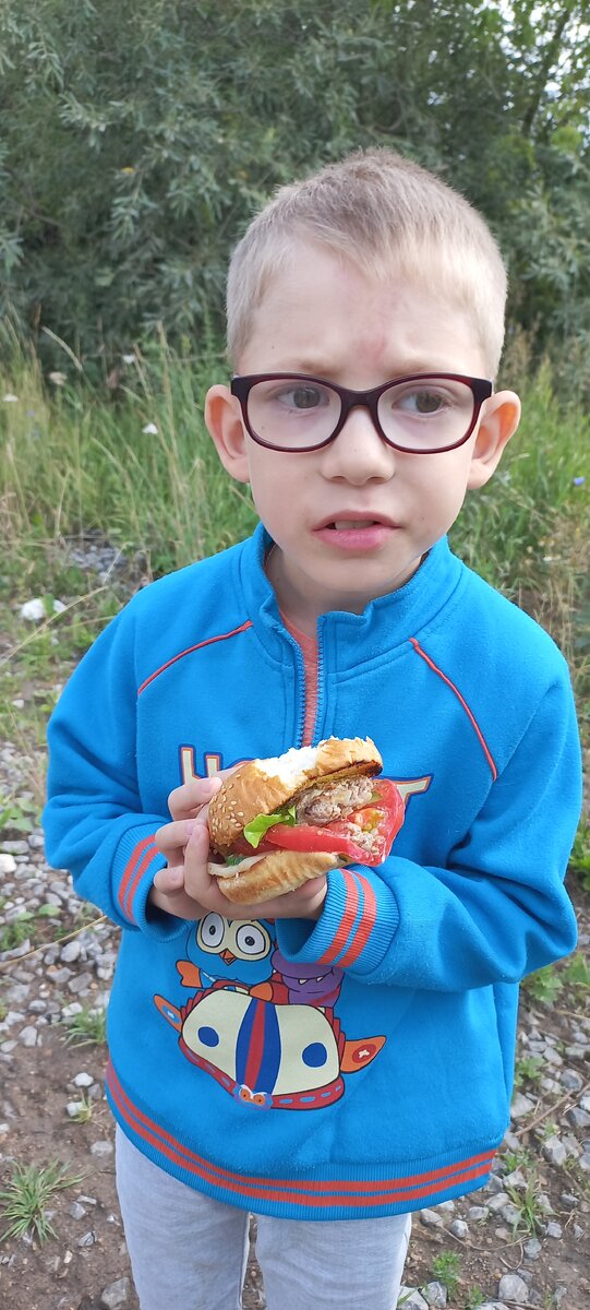 Ох уж эти бургеры)