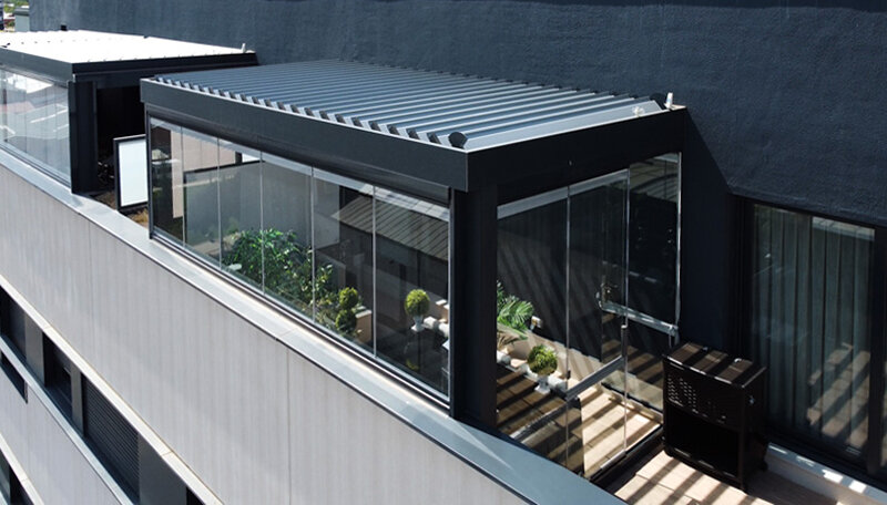 Терраса с трансформируемой крышей