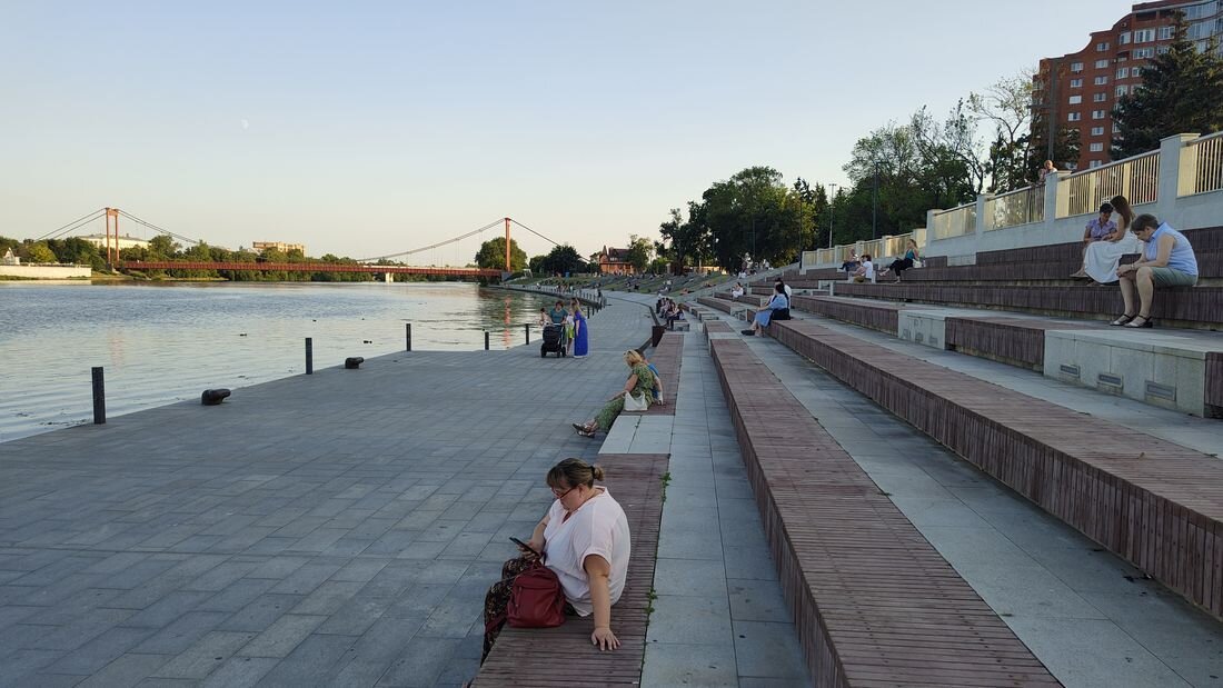 Пензенцы отдыхают на набережной Суры. ПензаСМИ