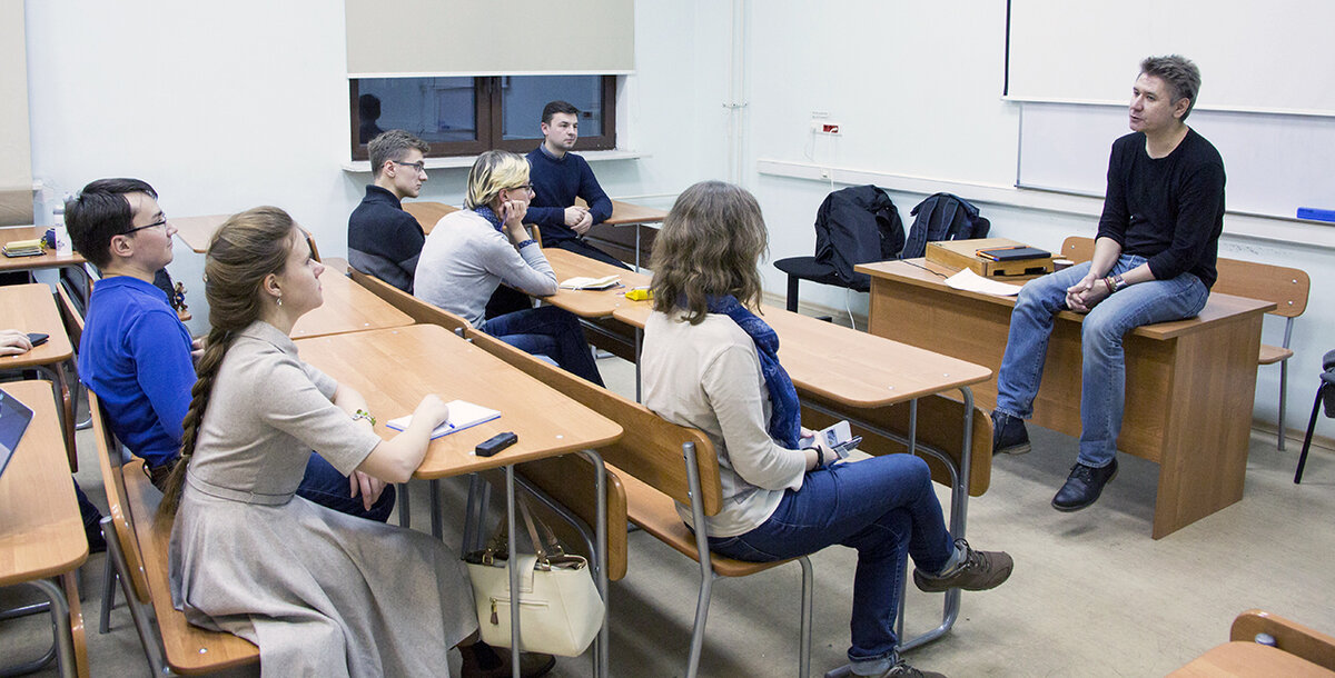 Встреча с Родиным на истфаке МГУ http://www.hist.msu.ru/about/gen_news/rss/57983/