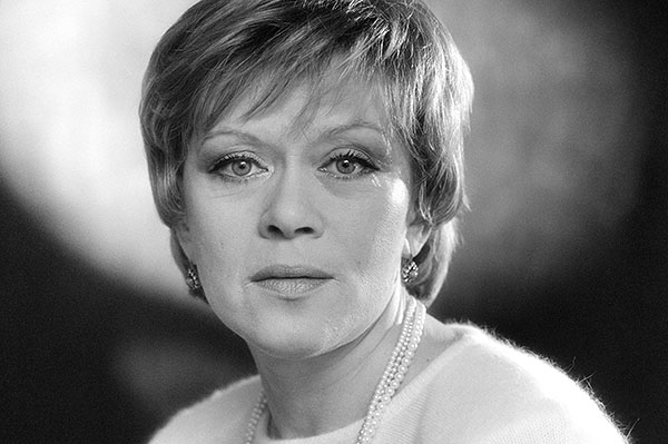 Представительница стрельцов - Алиса Фрейндлих.