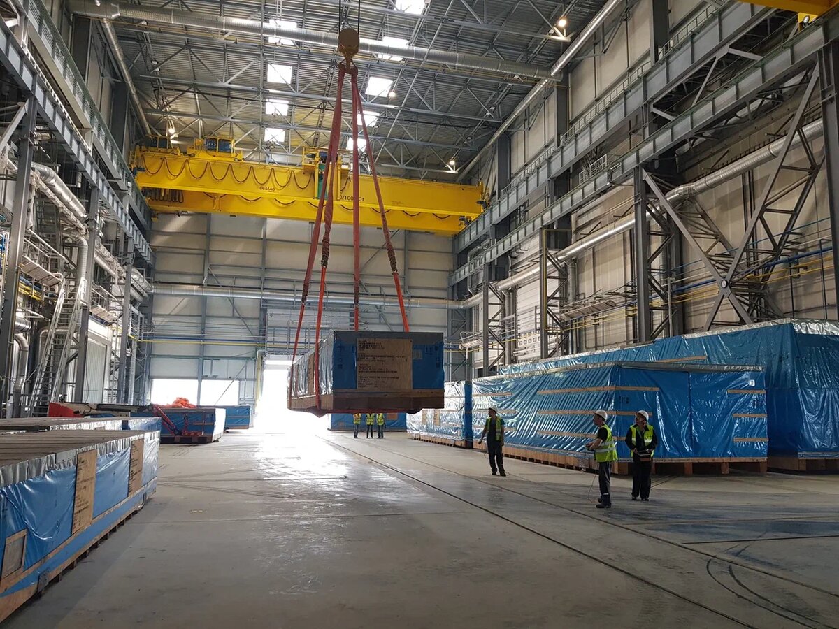 Как формируется цена на такелажные работы в Ярославле и какие факторы влияют на стоимость таких работ