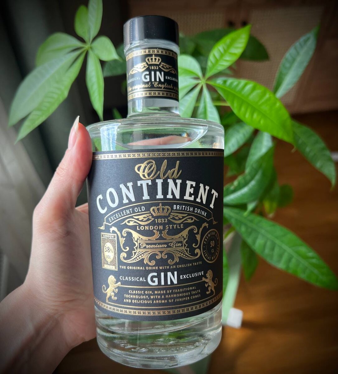 Джин Old Continent - London dry gin Old Continent