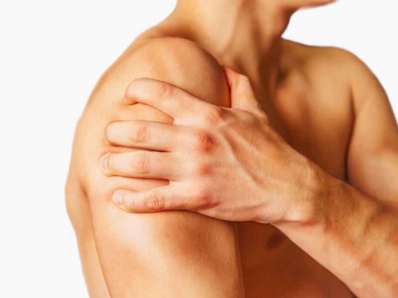 Механизм и симптомы растяжения связок плечевого сустава